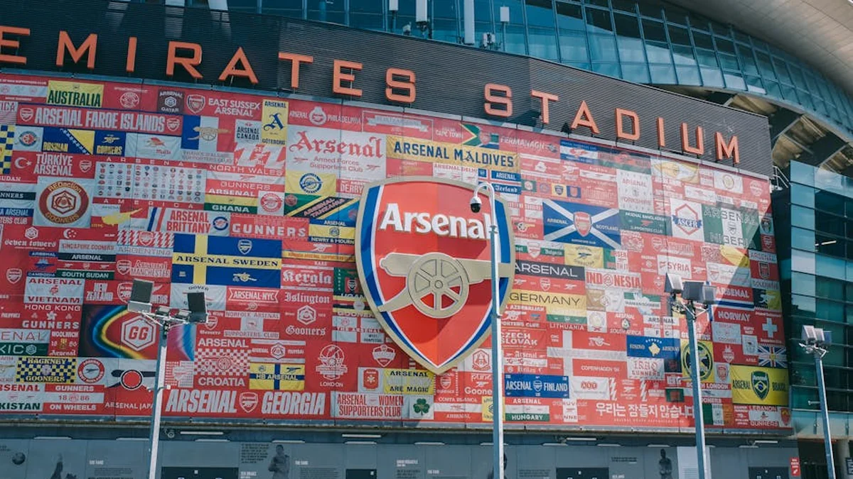 Arsenal has again everything in its hands: Champions League and Premier League?