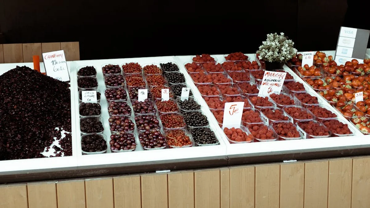 Croats are shocked by prices of first cherries: ‘Are they made of gold?’