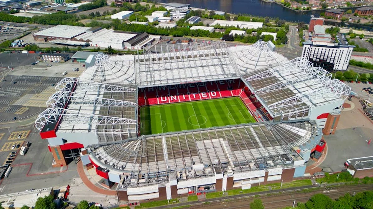 Rdeči vragi brez Šeška do skromne točke proti Sunderlandu