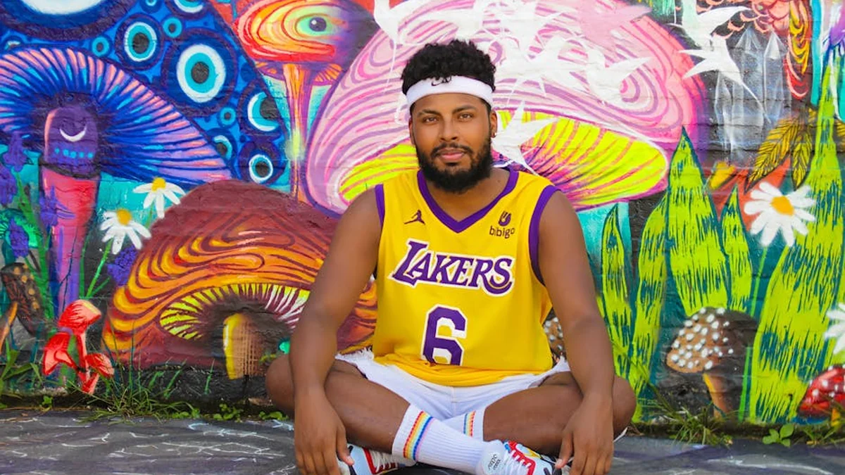The Lakers are building a team around Doncic, and LeBron still has no clear answer