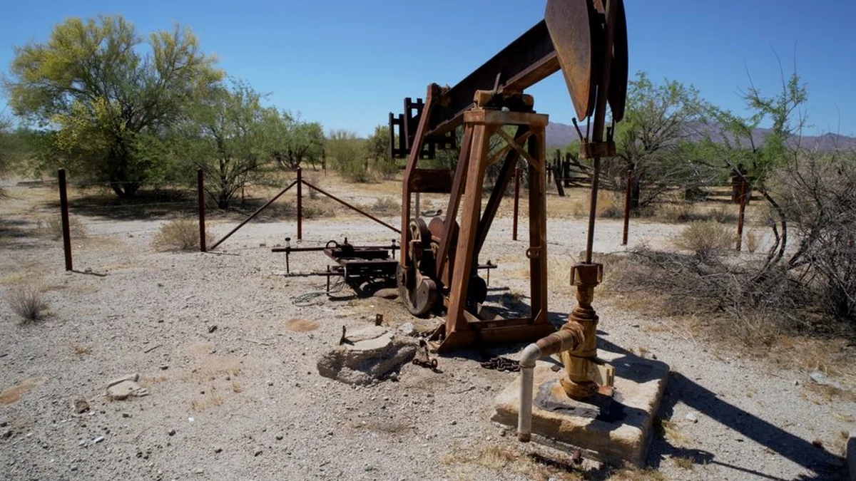 New oil price drop: less than $80