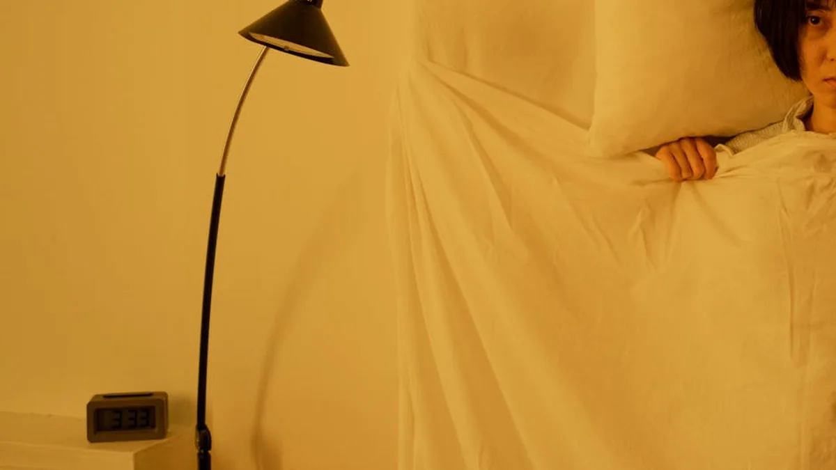 Waking up in the middle of the night: the most common causes and solutions