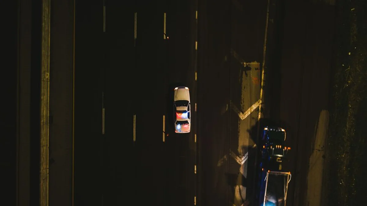 He raced along the highway with his car: the police officers measured a speed of 258 km/h