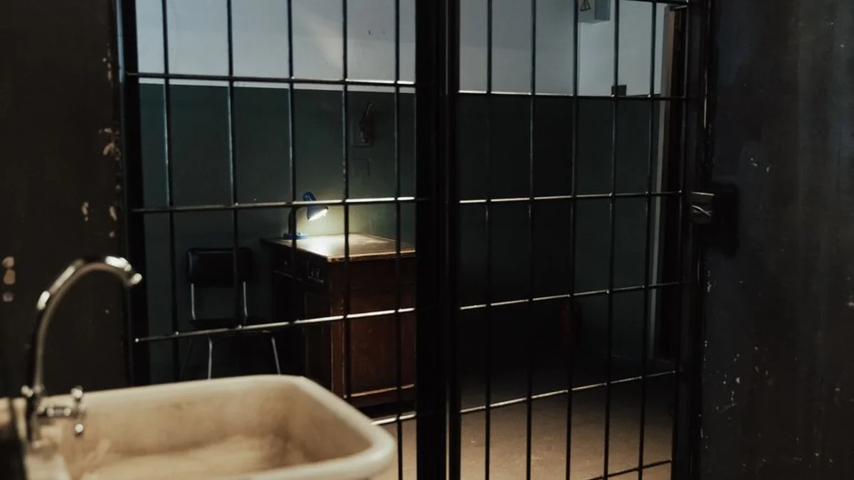 Doctor Oskar due to the treachery in the Croatian prison