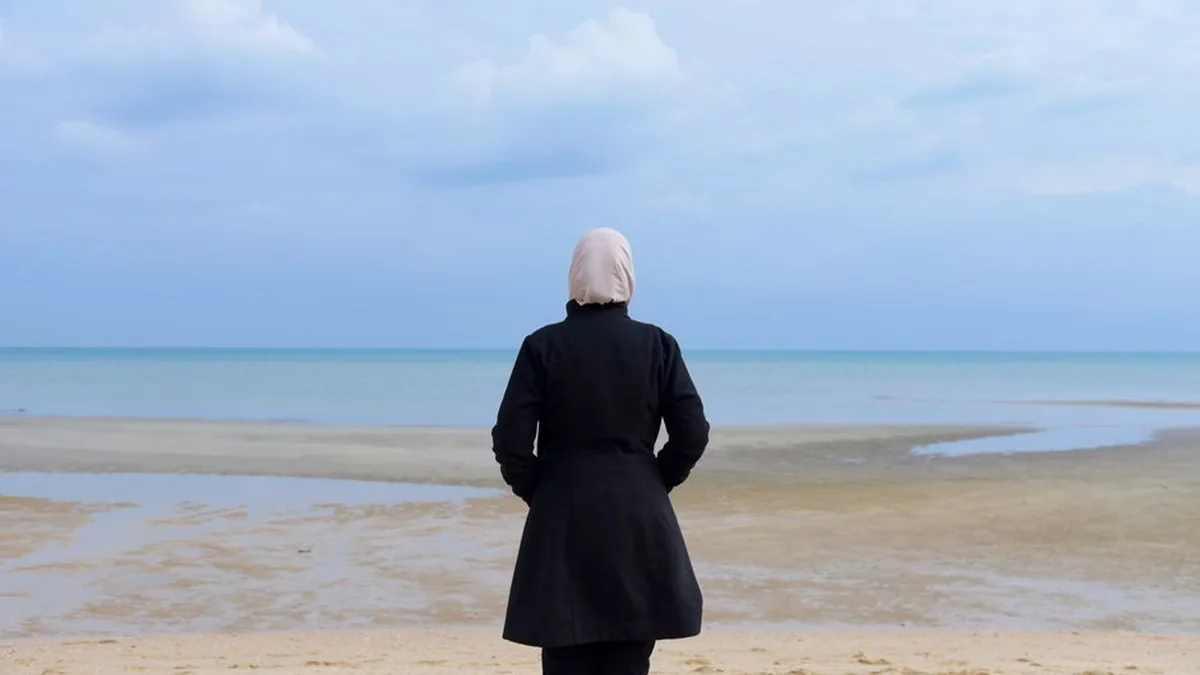 Women refused to bathe in a burkini? ‘Problem with the material, not with the religion’