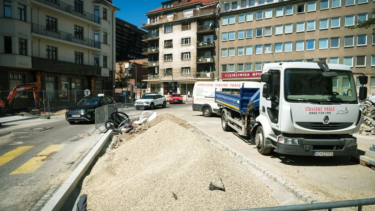 Subvencije kmetom in avtoprevoznikom: kaj bo krila država?