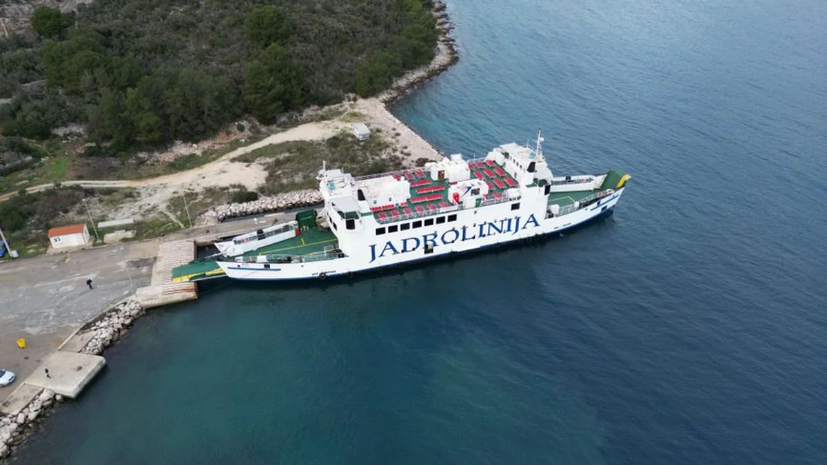 Zvezdnica Cardi B po obisku Trsta uživala v Portopiccolu